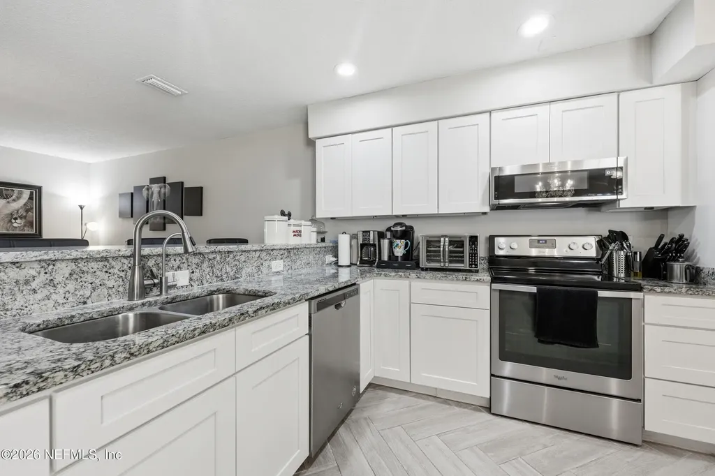 10155 Brookwood Forest Boulevard Jacksonville FL 32225