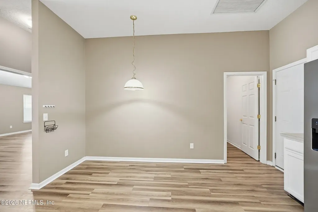 1109 Seattle Slew Lane Jacksonville FL 32218