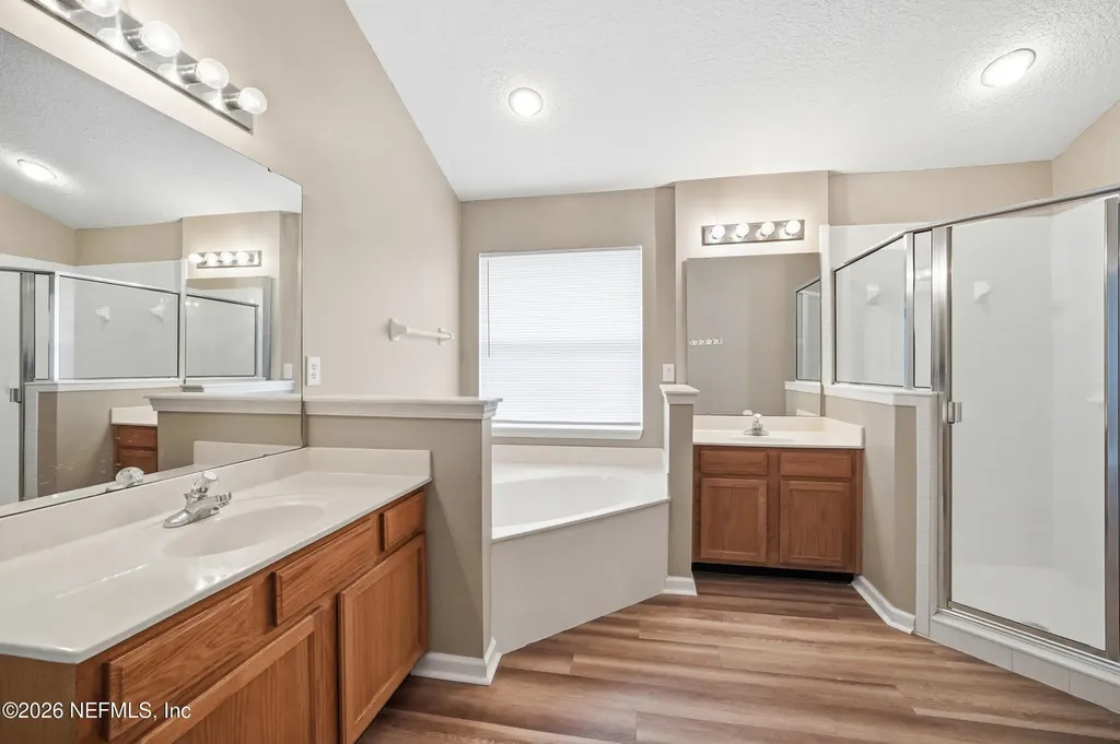 1109 Seattle Slew Lane Jacksonville FL 32218