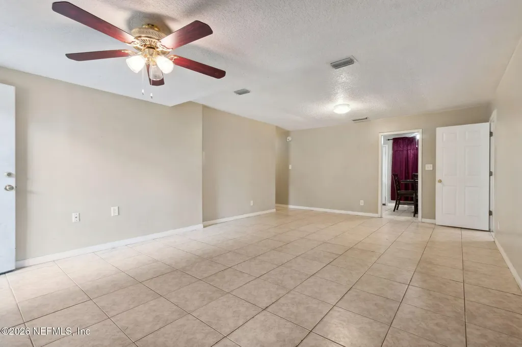 4638 Suffolk Avenue Jacksonville FL 32208