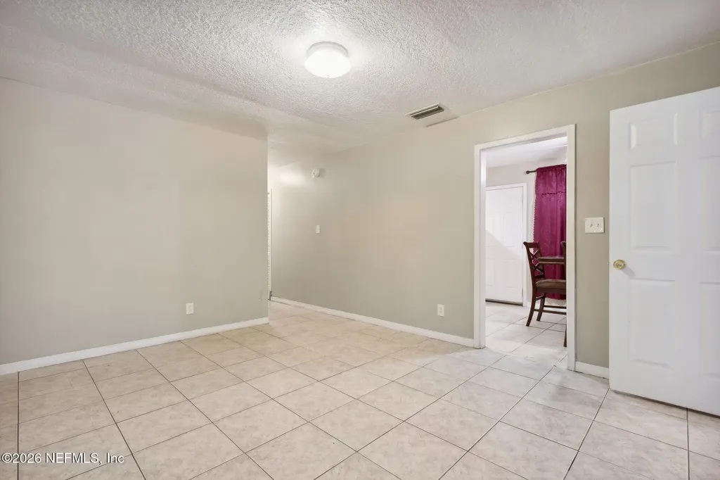 4638 Suffolk Avenue Jacksonville FL 32208