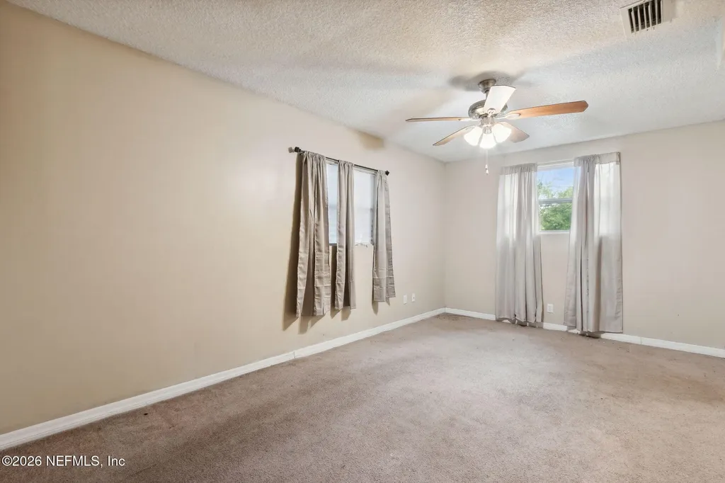 4638 Suffolk Avenue Jacksonville FL 32208