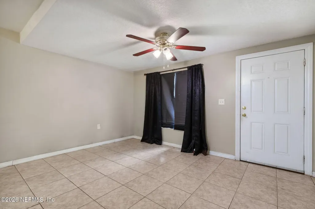 4638 Suffolk Avenue Jacksonville FL 32208