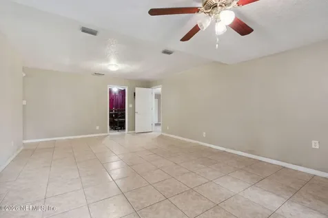 4638 Suffolk Avenue Jacksonville FL 32208
