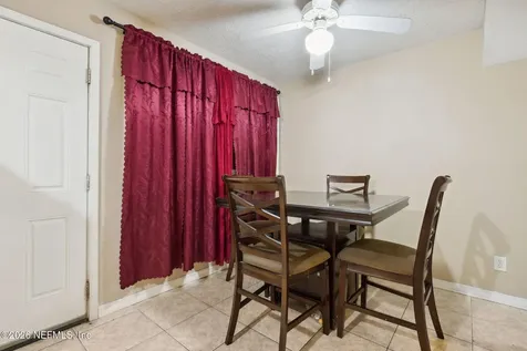 4638 Suffolk Avenue Jacksonville FL 32208