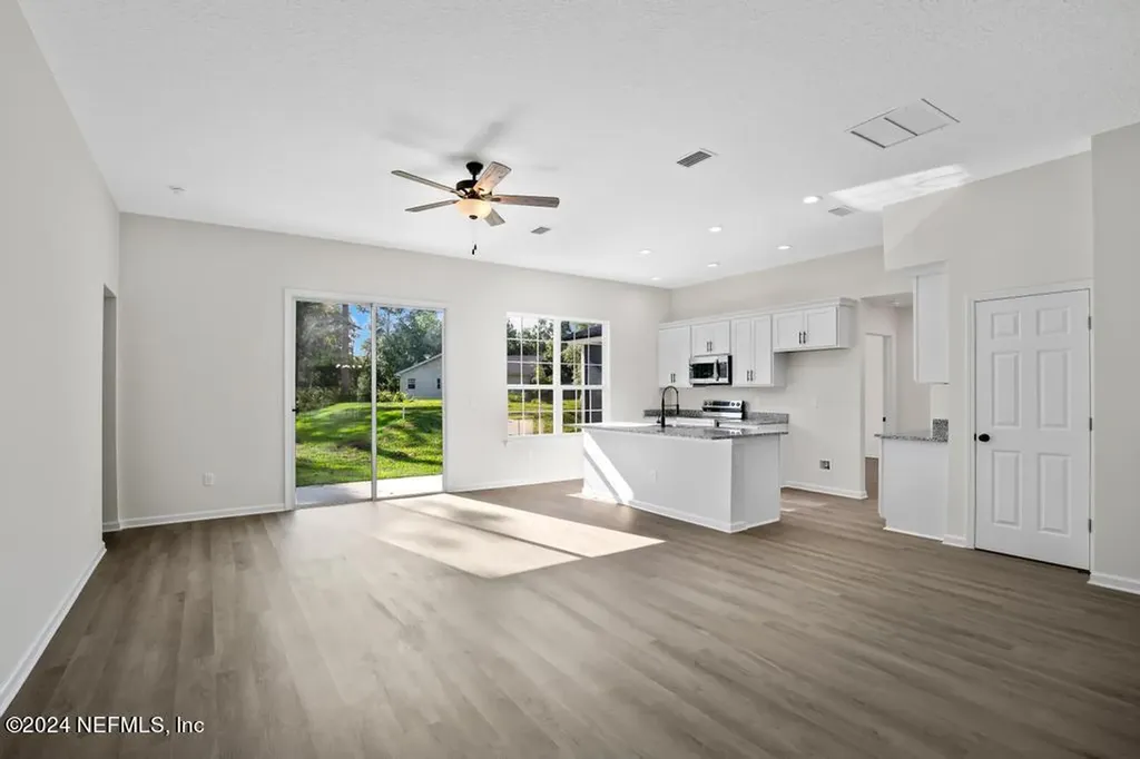 2973 Snell Street Jacksonville FL 32218