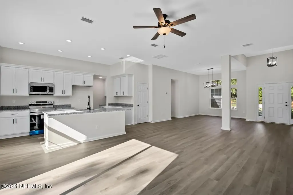 2973 Snell Street Jacksonville FL 32218