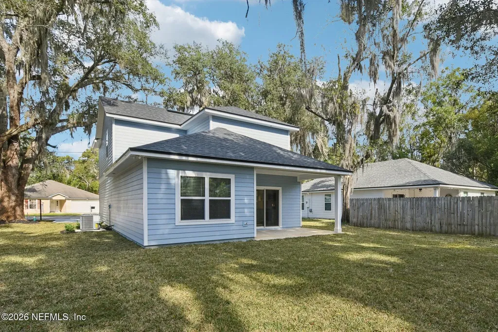 1027 Martin Luther King Jr Boulevard Green Cove Springs FL 32043