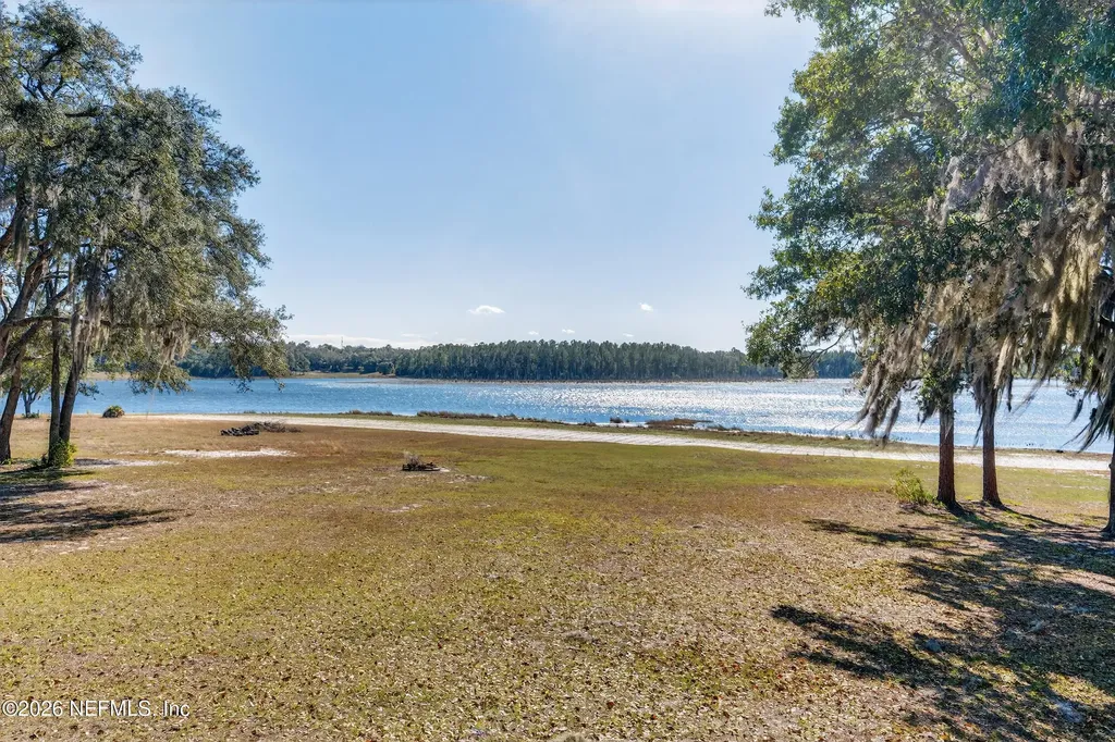 228 SE 66th Street Starke FL 32091
