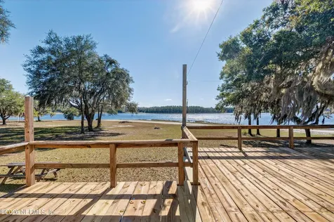 228 SE 66th Street Starke FL 32091