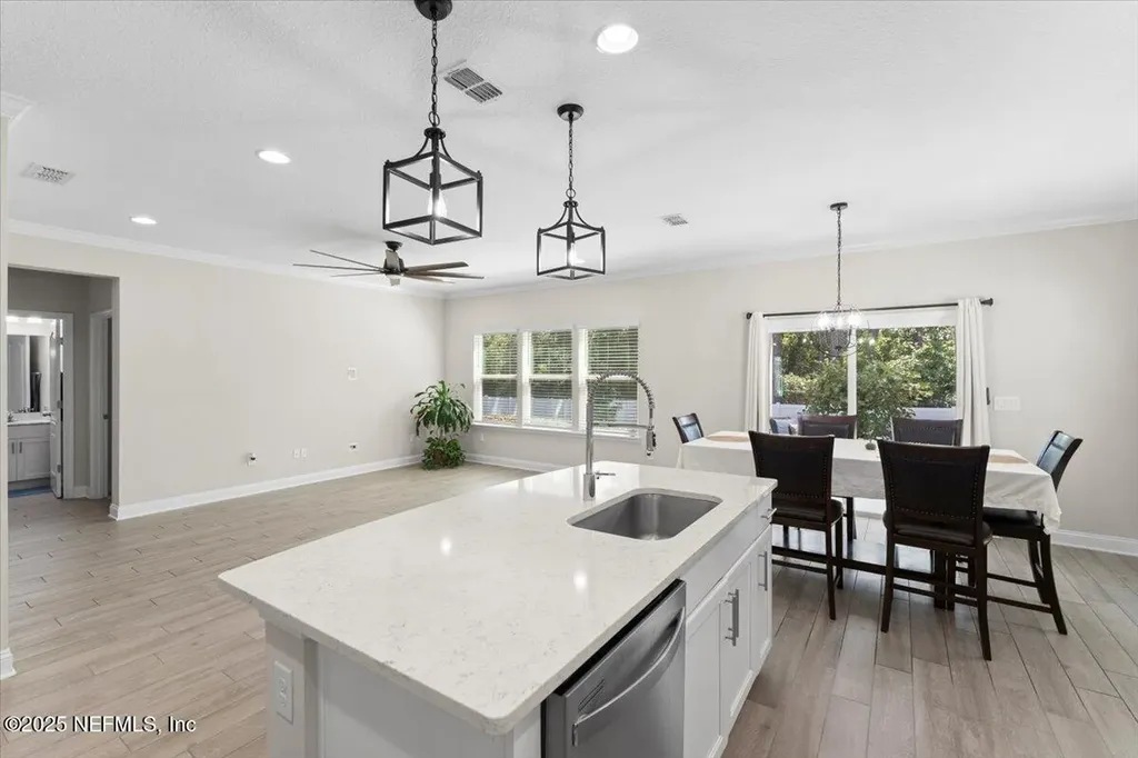 3060 Free Bird Loop Green Cove Springs FL 32043