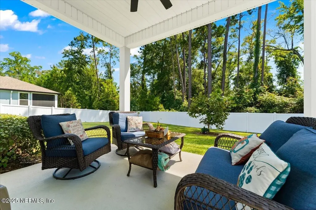 3060 Free Bird Loop Green Cove Springs FL 32043