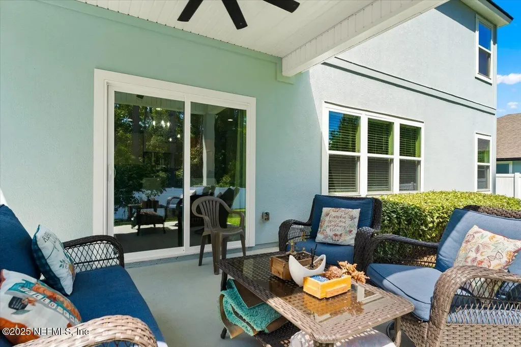 3060 Free Bird Loop Green Cove Springs FL 32043