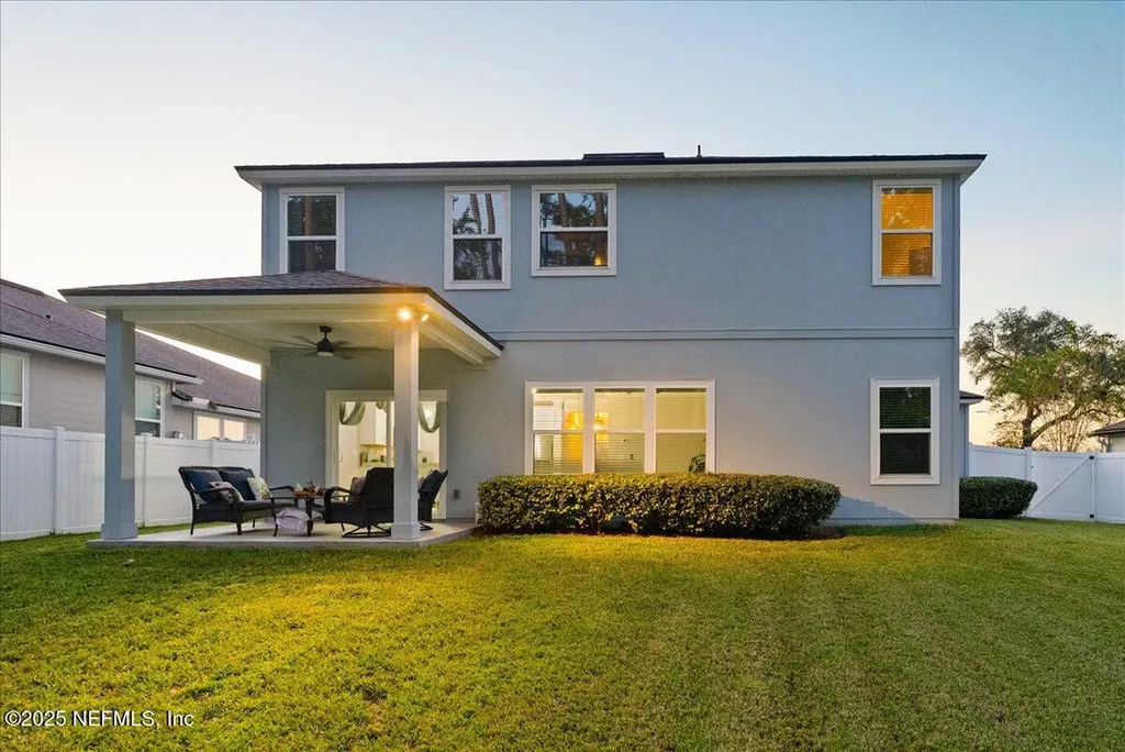 3060 Free Bird Loop Green Cove Springs FL 32043