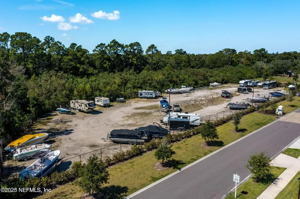 3060 Free Bird Loop Green Cove Springs FL 32043