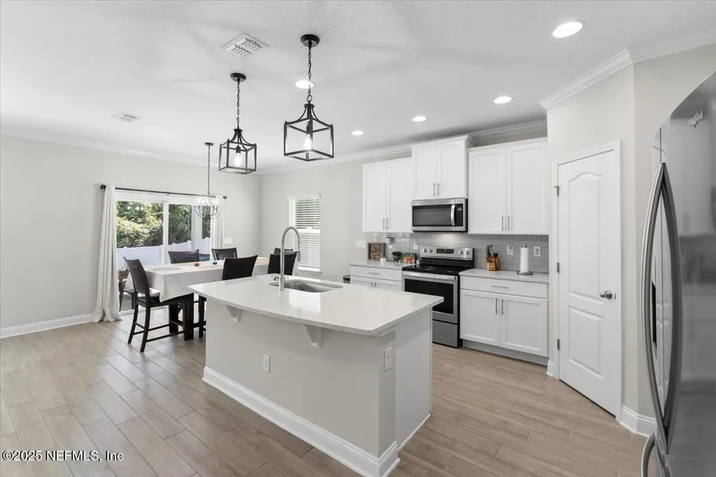 3060 Free Bird Loop Green Cove Springs FL 32043