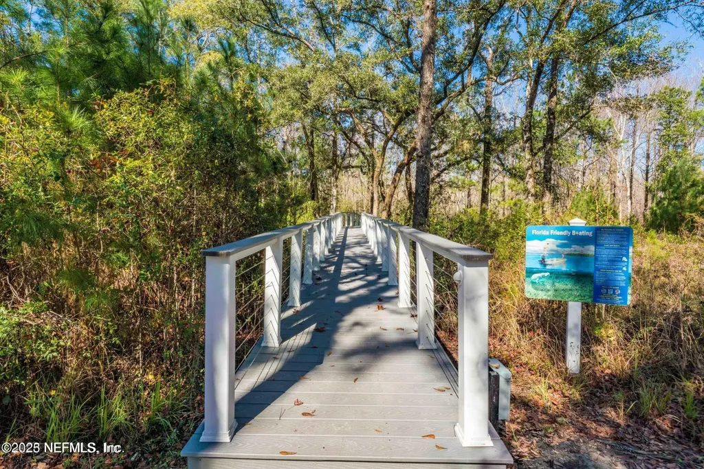 3060 Free Bird Loop Green Cove Springs FL 32043