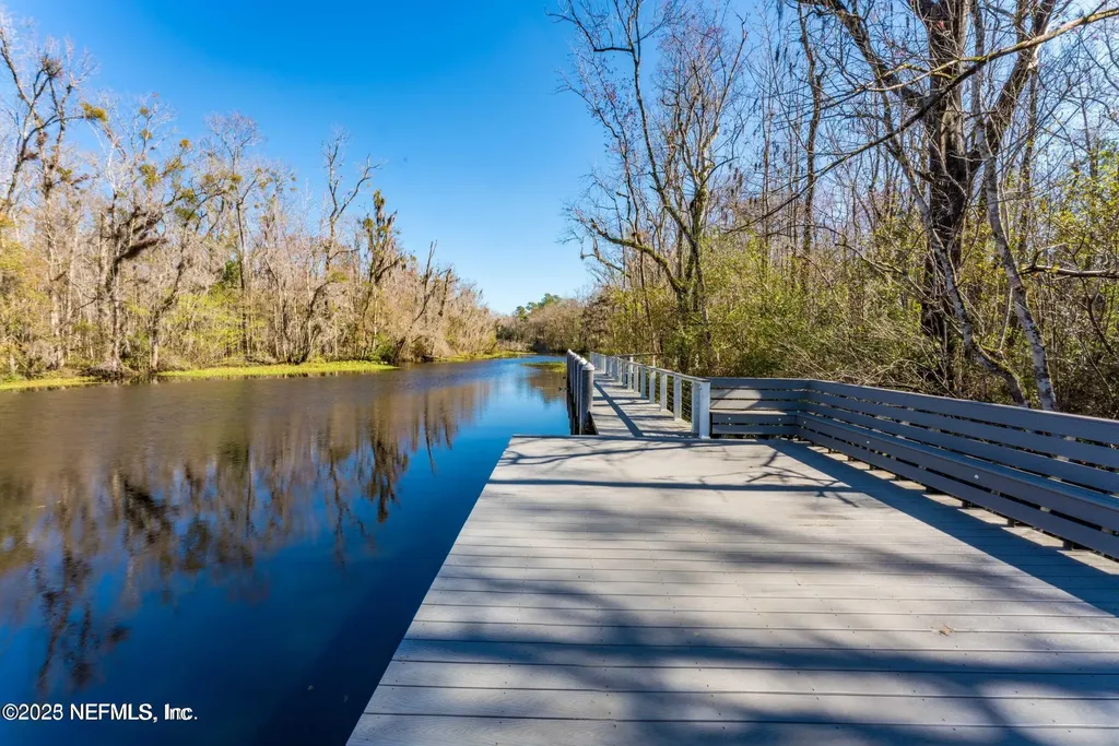 3060 Free Bird Loop Green Cove Springs FL 32043