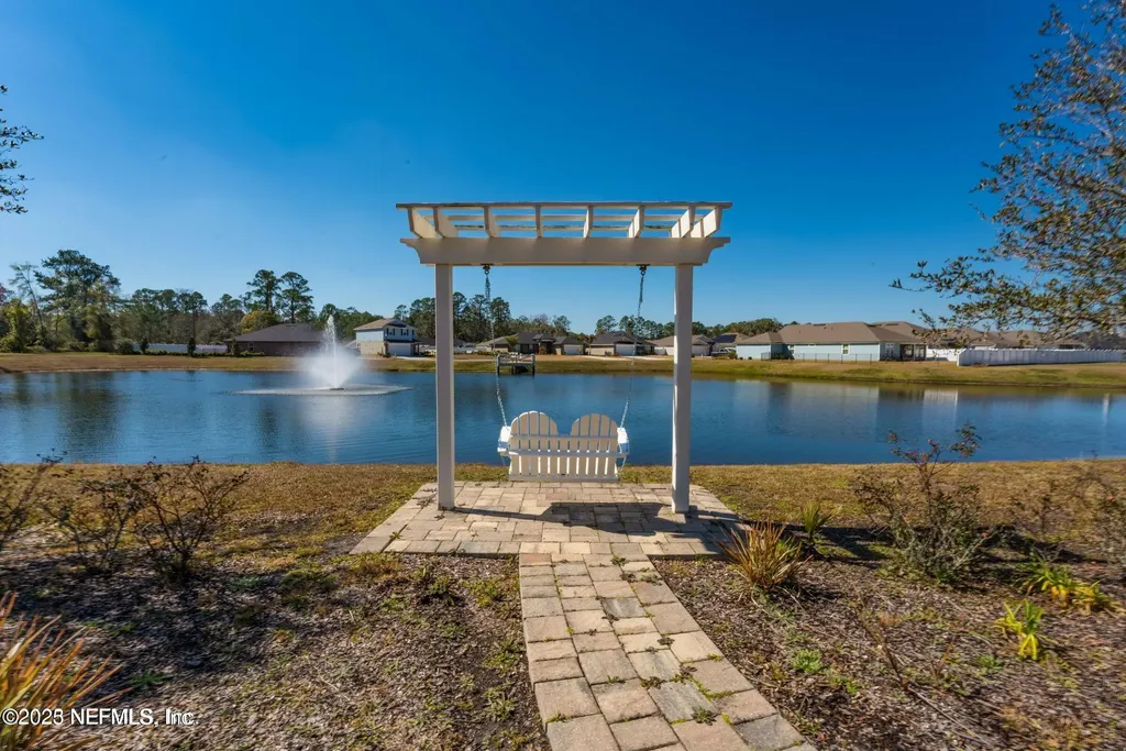 3060 Free Bird Loop Green Cove Springs FL 32043