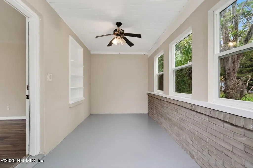 1954 Burkholder Circle E Jacksonville FL 32216