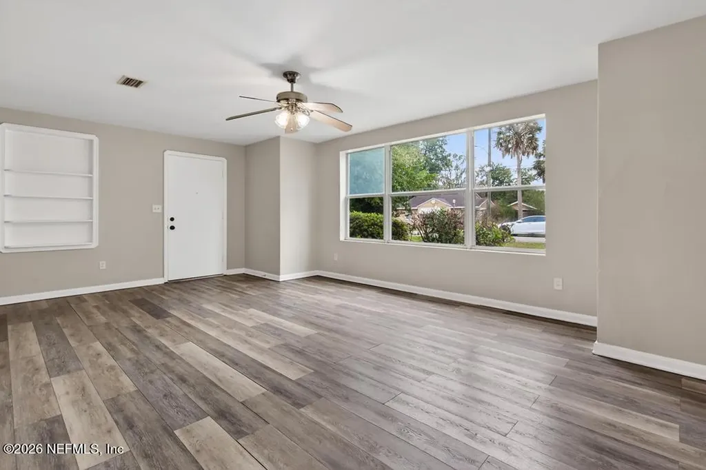 1954 Burkholder Circle E Jacksonville FL 32216