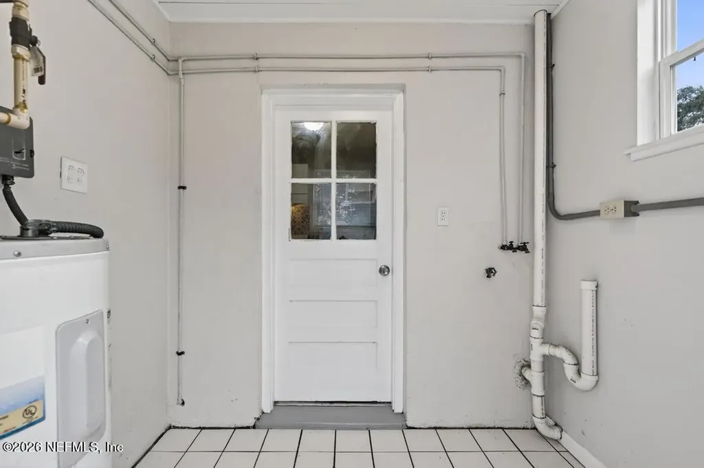 1954 Burkholder Circle E Jacksonville FL 32216