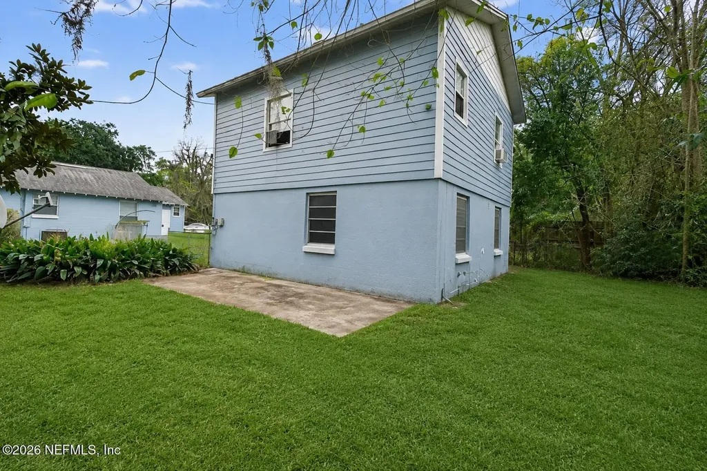1954 Burkholder Circle E Jacksonville FL 32216