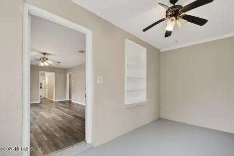 1954 Burkholder Circle E Jacksonville FL 32216