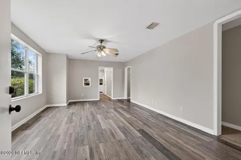 1954 Burkholder Circle E Jacksonville FL 32216