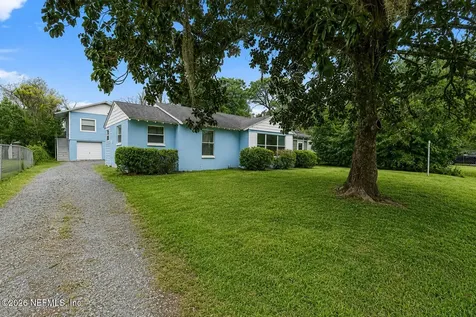 1954 Burkholder Circle E Jacksonville FL 32216
