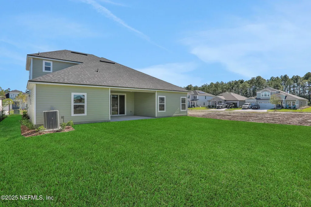 3649 Zydeco Loop Green Cove Springs FL 32043