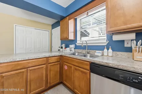 1052 Penman Road Jacksonville Beach FL 32250