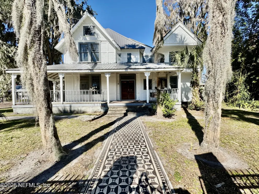 424 Emmett Street Palatka FL 32177