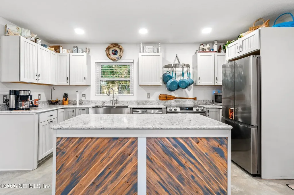 200 Bass Drive Crescent City FL 32112