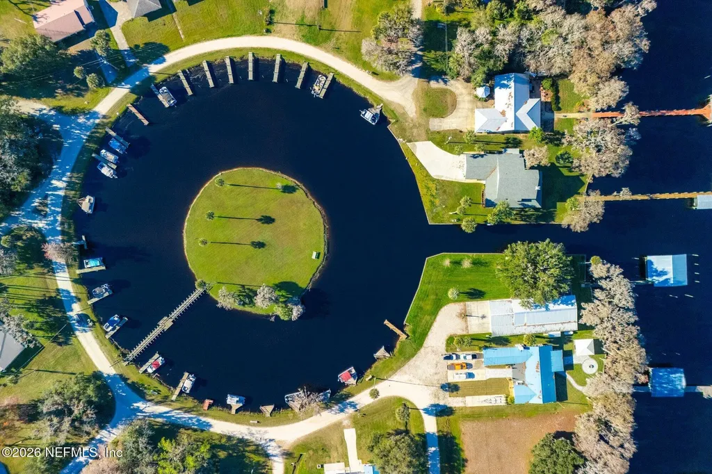 200 Bass Drive Crescent City FL 32112