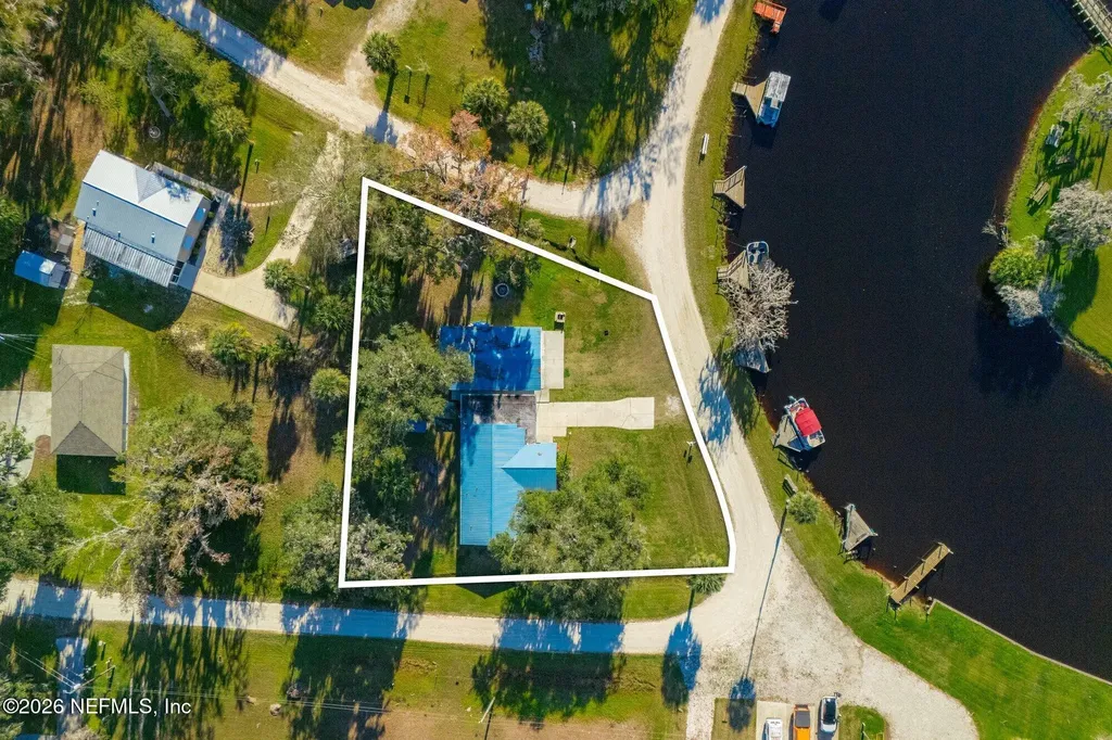 200 Bass Drive Crescent City FL 32112