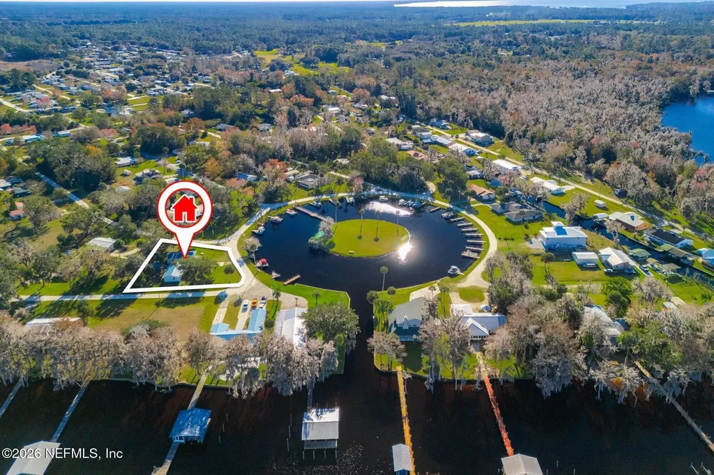 200 Bass Drive Crescent City FL 32112