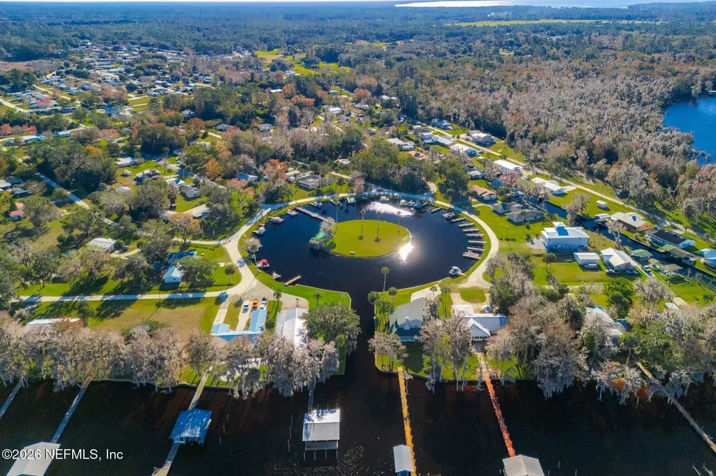 200 Bass Drive Crescent City FL 32112