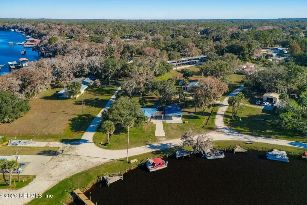 200 Bass Drive Crescent City FL 32112