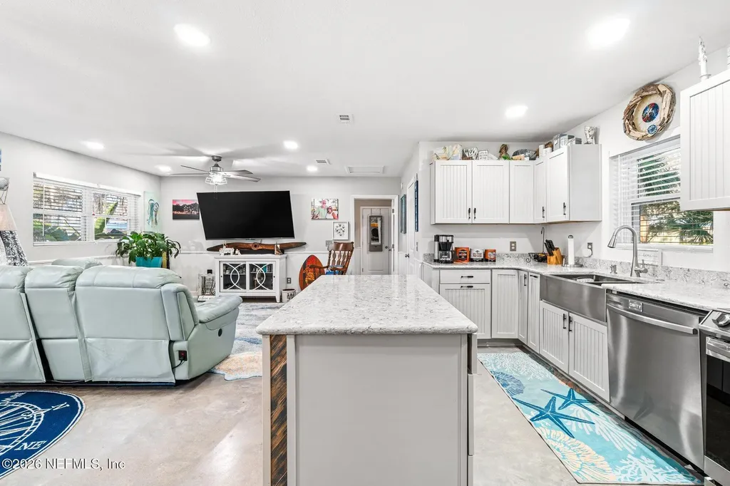 200 Bass Drive Crescent City FL 32112