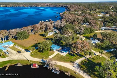200 Bass Drive Crescent City FL 32112