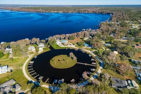 200 Bass Drive Crescent City FL 32112