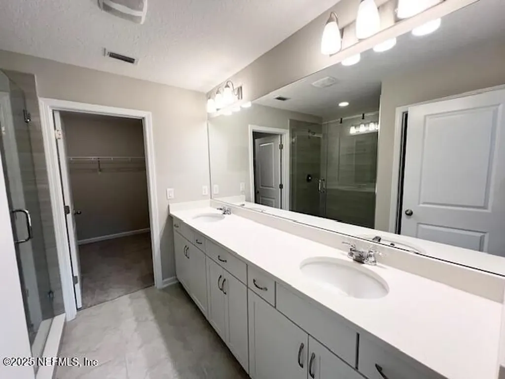 11264 Minnetta Court Jacksonville FL 32256