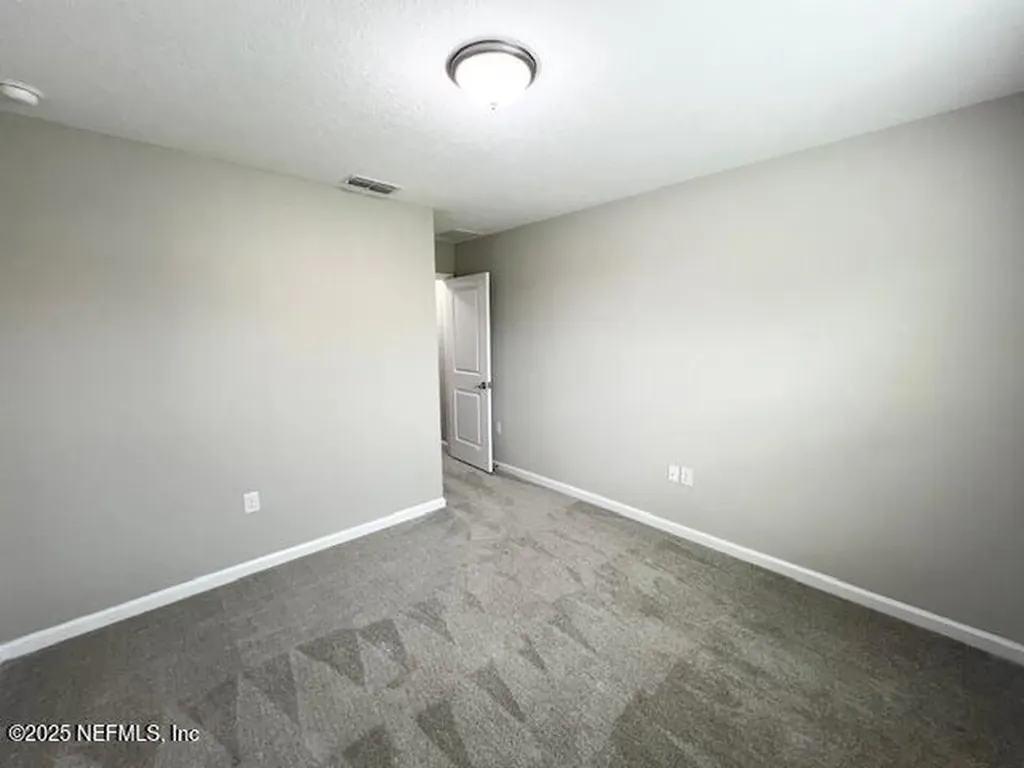 11264 Minnetta Court Jacksonville FL 32256