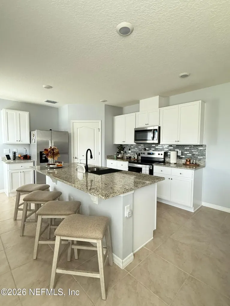 605 Park Place Boulevard Davenport FL 33837