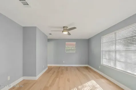 5127 Security Lane Jacksonville FL 32209
