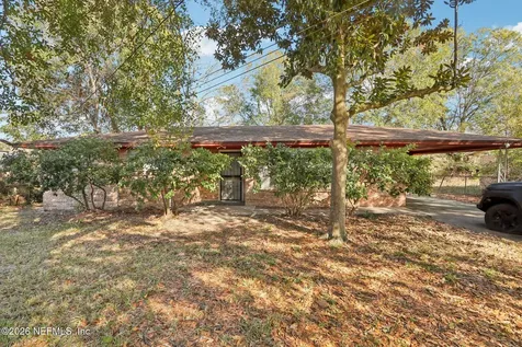 5127 Security Lane Jacksonville FL 32209