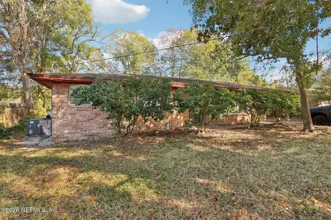 5127 Security Lane Jacksonville FL 32209