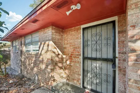 5127 Security Lane Jacksonville FL 32209