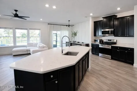 242 Killarney Avenue St. Johns FL 32259